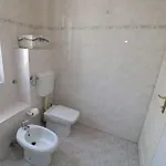 Comfort & Bright 3 Bedroom Apartman Split
