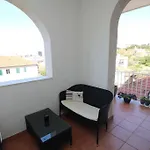 Comfort & Bright 3 Bedroom * Split