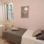 Comfort & Bright 3 Bedroom Apartman *
