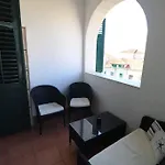 Comfort & Bright 3 Bedroom *