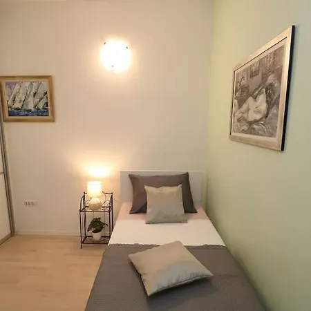Comfort & Bright 3 Bedroom Apartman *