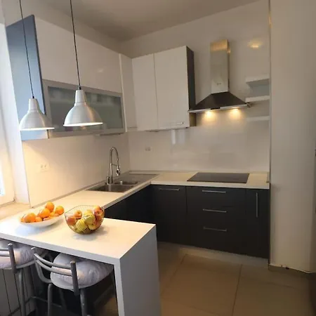 Comfort & Bright 3 Bedroom * Сплит